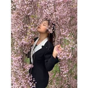 Meet your Posher, Paw